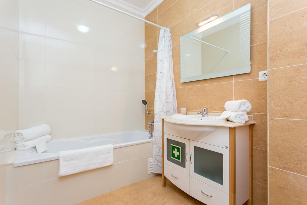 Edificio Sol Mr Sponsor Apartment Portimao Luaran gambar